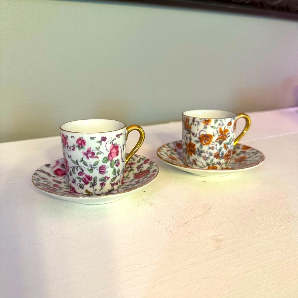 Pair of vintage floral demitasse cups